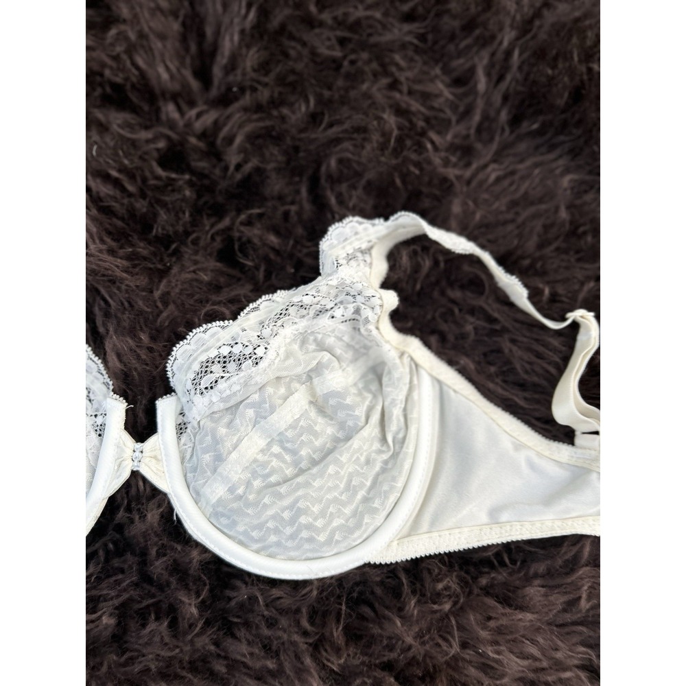 Valentino Vintage Lace‎ Bra and Panty Set Lingerie Intimates Bridal Ivory - Picture 9 of 11